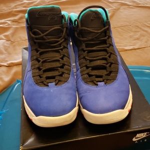 Men size 13 Jordan retro 10